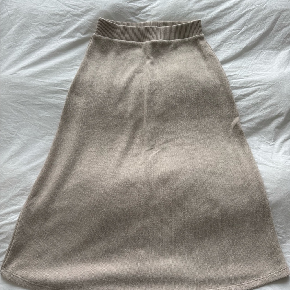 Zara Minimalist Soft Swing Skirt S